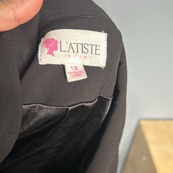 L’ATISTE zip up rhinestone fetal blazer/dress size 1X safe pin accent blazer - Picture 6 of 6